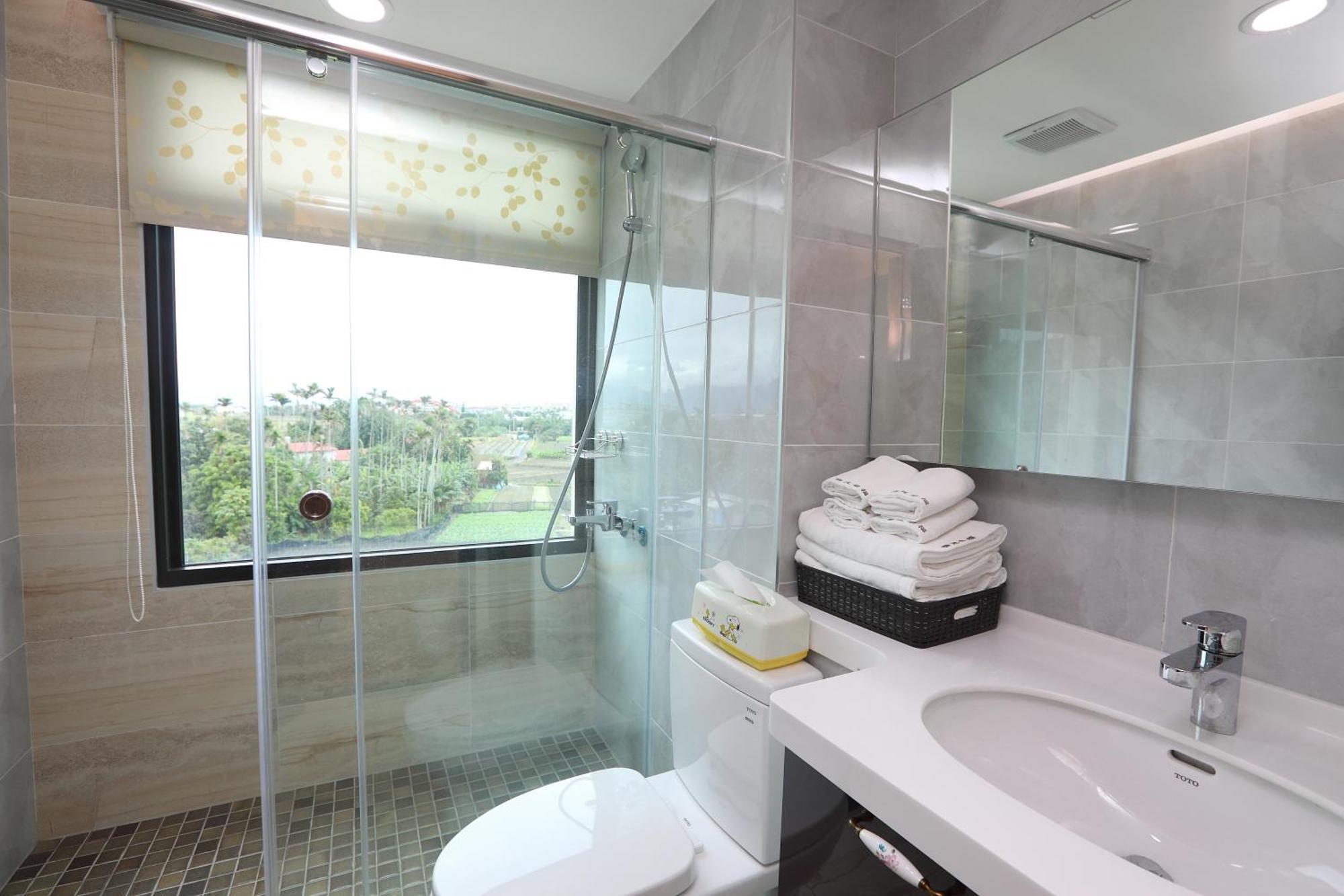 Bridge Bed And Breakfast Hualien Exterior foto